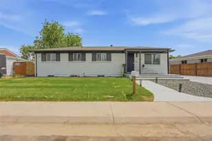 12962 Olmsted Pl, Denver, CO 80239 - Photo 5