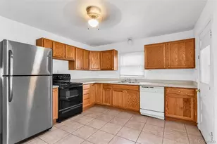 818 S 7th St, Canon City, CO 81212 - Photo 9