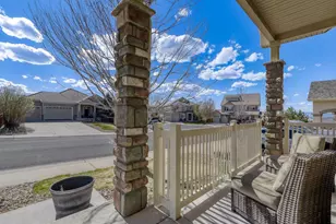 1610 Exquisite St, Castle Rock, CO 80109 - Photo 5