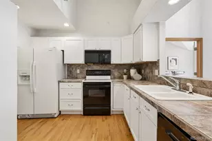 2166 S Troy Way, Aurora, CO 80014 - Photo 13