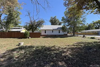 1048 11th Avenue, Longmont, CO 80501 - Photo 47