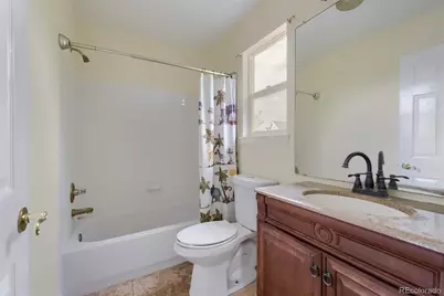 5704 S Genoa Court, Aurora, CO 80015 - Photo 19