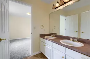 5704 S Genoa Ct, Aurora, CO 80015 - Photo 21