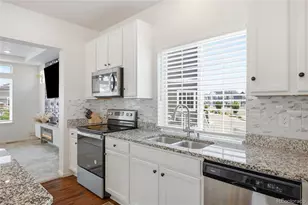 4003 N Quatar Ct, Aurora, CO 80019 - Photo 15
