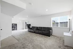 4003 N Quatar Ct, Aurora, CO 80019 - Photo 41