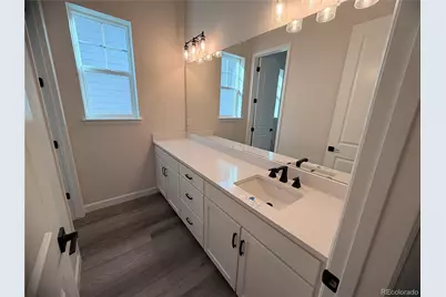 3994 Haleyville Court, Aurora, CO 80019 - Photo 9