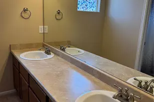 21235 E Grand Dr, Aurora, CO 80015 - Photo 15