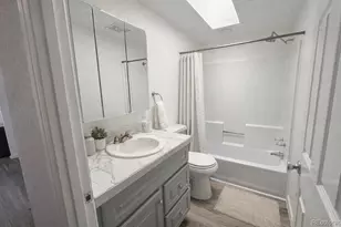 9400 Elm Ct, Denver, CO 80260 - Photo 7