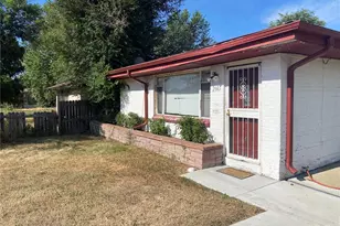 2875 N Harrison St, Denver, CO 80205 - Photo 1