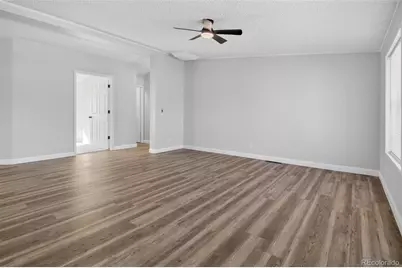 435 N 35th Avenue, Greeley, CO 80631 - Photo 3