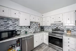 11668 Lincoln St, Northglenn, CO 80233 - Photo 3