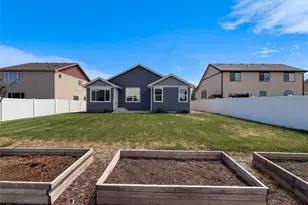 1542 Water Vista Ln, Windsor, CO 80550 - Photo 35
