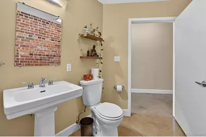 2500 Walnut Street #102, Denver, CO 80205 - Photo 25