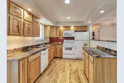 123 Orion Street, Golden, CO 80401 - Photo 5