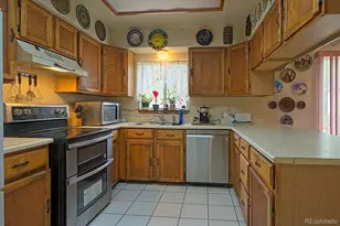 4374 Sable St, Denver, CO 80239 - Photo 7
