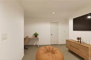 22382 E 39th Ave, Aurora, CO 80019 - Photo 7