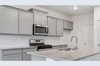 1554 Plata Street, Lochbuie, CO 80603 - Photo 5