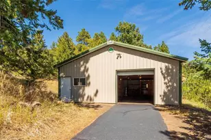 8938 Hillview Rd, Morrison, CO 80465 - Photo 41