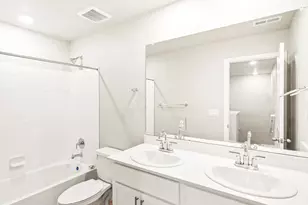 745 N Tempe St, Aurora, CO 80018 - Photo 19
