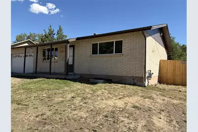 14852 Pensacola Place, Denver, CO 80239 - Photo 3