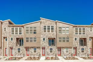 20597 E 62nd Dr, Aurora, CO 80019 - Photo 1