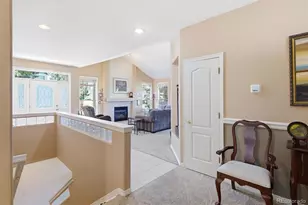 9827 Greensview Cir, Lone Tree, CO 80124 - Photo 11