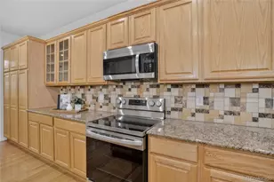 17490 E 104th Pl, Commerce City, CO 80022 - Photo 7