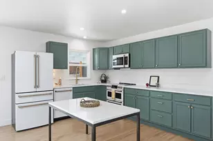 3001 Lookout View Dr, Golden, CO 80401 - Photo 17