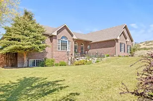 1060 Alta Vista Dr, Craig, CO 81625 - Photo 3