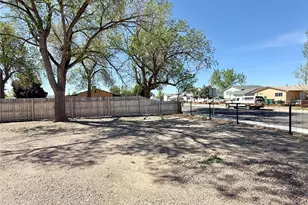 2330 Cheyenne Ave, Pueblo, CO 81003 - Photo 3