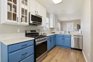 22062 E Irish Dr, Aurora, CO 80016 - Photo 5