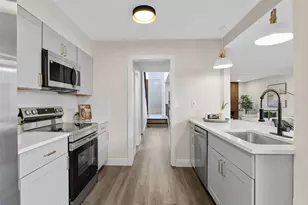 3548 S Hillcrest Dr, Denver, CO 80237 - Photo 13