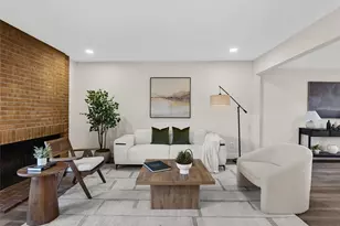 3548 S Hillcrest Dr, Denver, CO 80237 - Photo 5