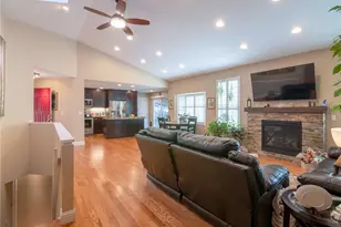 3385 S Tulare Ct, Denver, CO 80231 - Photo 5