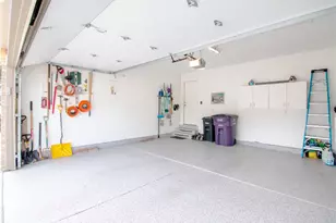 3385 S Tulare Ct, Denver, CO 80231 - Photo 41