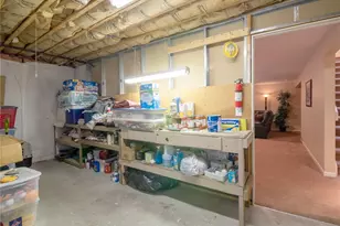 3385 S Tulare Ct, Denver, CO 80231 - Photo 29