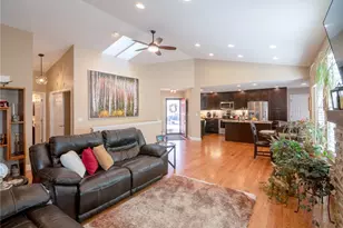 3385 S Tulare Ct, Denver, CO 80231 - Photo 11