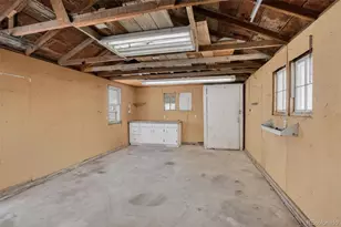 190 N Cedar St, Keenesburg, CO 80643 - Photo 31