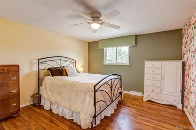 8186 E Girard Avenue, Denver, CO 80231 - Photo 21