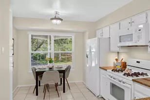 7244 E Briarwood Cir, Centennial, CO 80112 - Photo 7