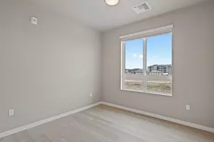 6153 N Ceylon St, Denver, CO 80249 - Photo 11