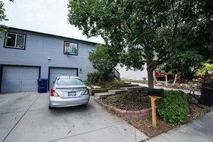 2265 W Hillside Ave, Englewood, CO 80110 - Photo 5