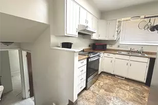 8665 Lamar Dr, Arvada, CO 80003 - Photo 9