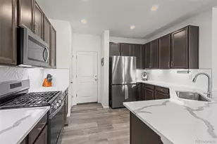 4605 Meadow Dr, Dacono, CO 80514 - Photo 15