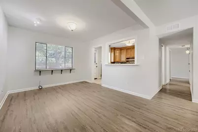 716 Scranton Court, Aurora, CO 80011 - Photo 9