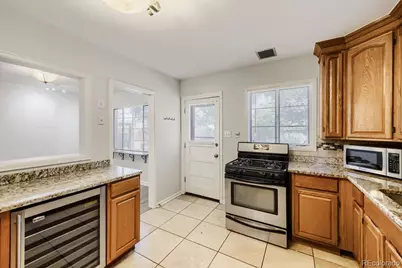 716 Scranton Court, Aurora, CO 80011 - Photo 13