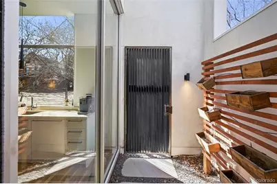 2516 N Clarkson Street, Denver, CO 80205 - Photo 3
