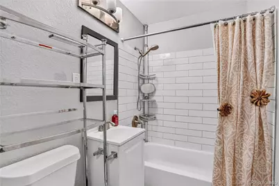 937 Kramer Court, Aurora, CO 80010 - Photo 19