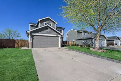 4887 Duluth Court, Denver, CO 80239 - Photo 3