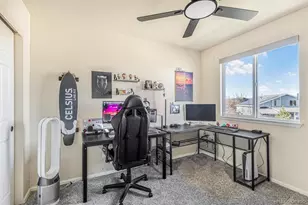 4887 Duluth Ct, Denver, CO 80239 - Photo 27